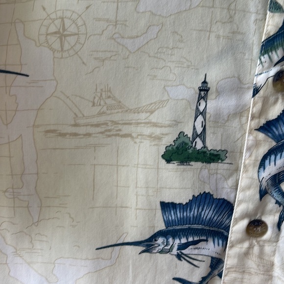 HOOK & TACKLE Swordfish Lighthouse Fishing Nautical Map Button Down Size Medium - Picture 4 of 11